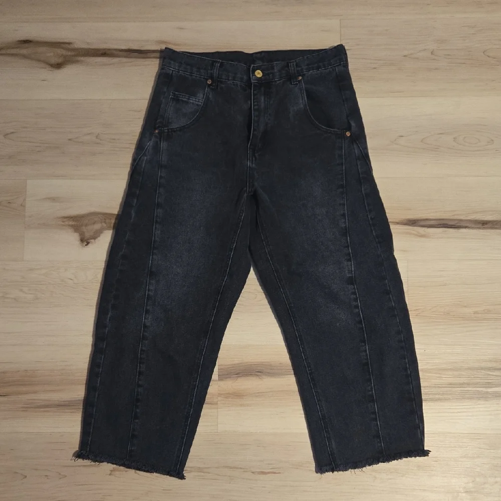 Roucha Delvaux Barrel Crop Jeans - Picture 2 of 9